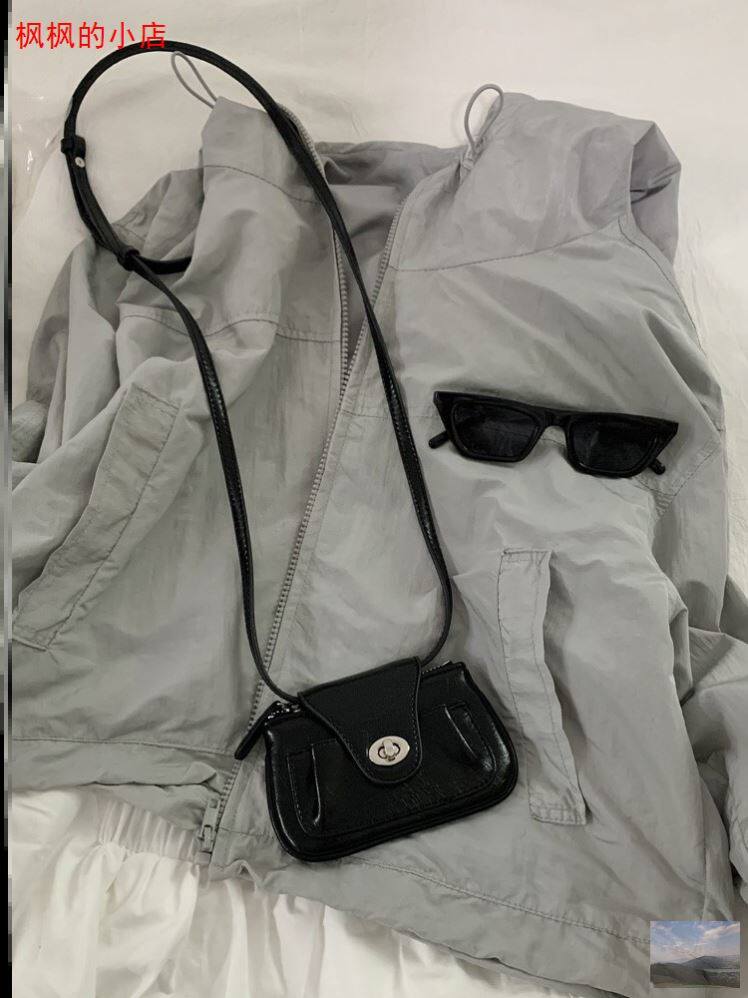 肉肉陈Whiterm韩国新款女包mini可爱油腊皮链条肩斜跨口红包小包