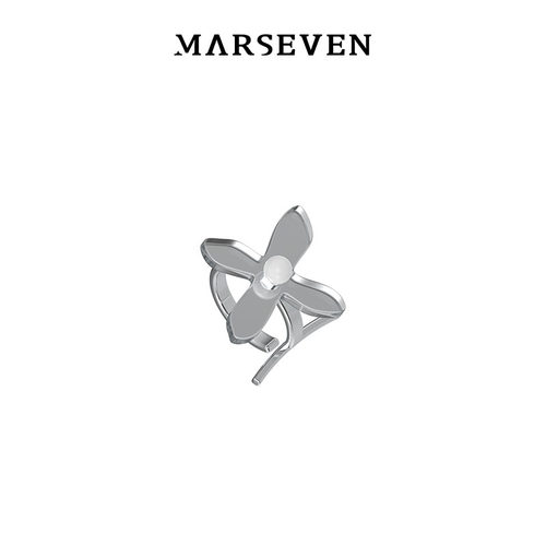 MARSEVEN小星星气质款可戴银耳饰