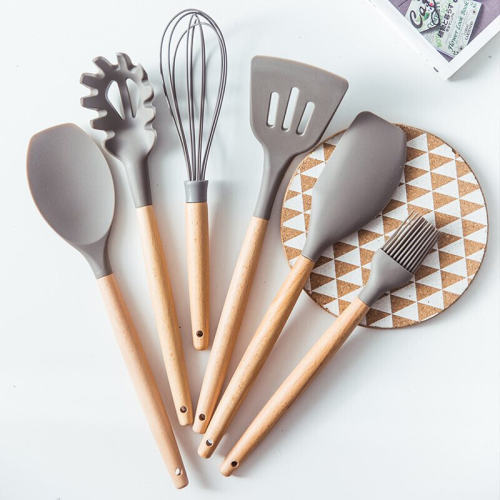 Nonstick pan shovel wooden handle cookware set