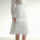 LYNEE 白色压褶A字半身裙女氛围感纱裙时髦通勤中裙 迷迭花园