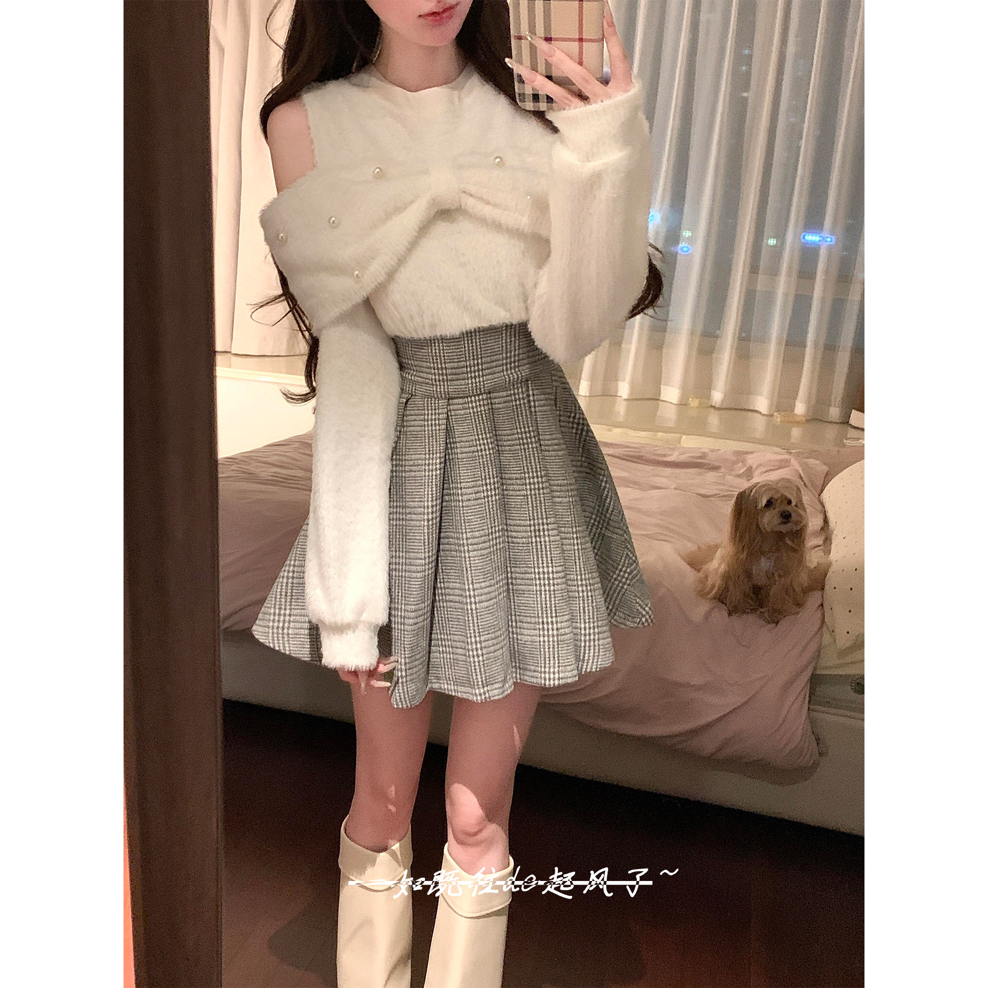 清楚系千金风露肩毛茸茸连衣裙女秋冬生日小礼裙蝴蝶结格纹短裙子