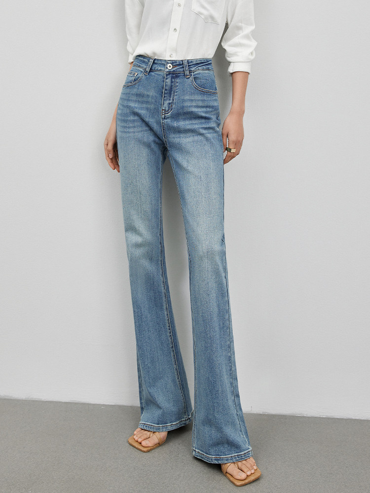 浅蓝色高腰微喇叭牛仔裤女修身显瘦弹力法式覆古高街马蹄裤ins潮