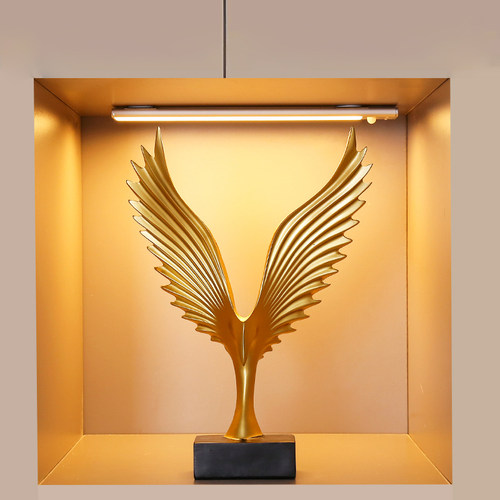大鹏展翅家居客厅玄关酒柜装饰品