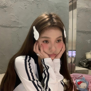 韩系ins毛绒翅膀发夹日系亚文化少女天使侧边夹可爱宅萌发卡头饰