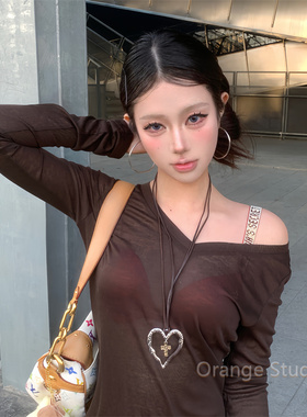 夸张爱心十字架吊坠项链