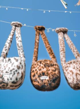 澳洲设计师品牌EvanaCheung【爆小萌系列】手提包