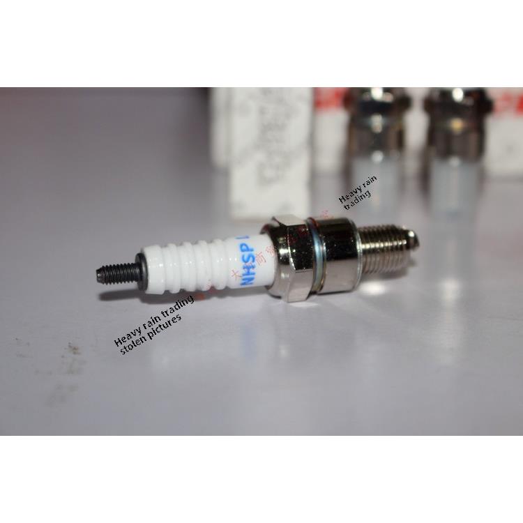 适用摩托车火花塞A7TC D8TC火花塞改装型火花塞摩托车雷电特级火