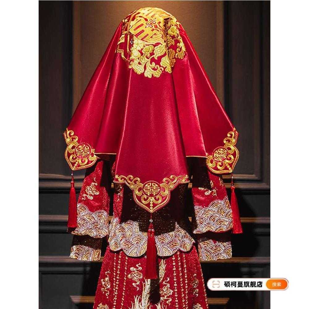 红盖头新娘中式秀禾服复古红色图片
