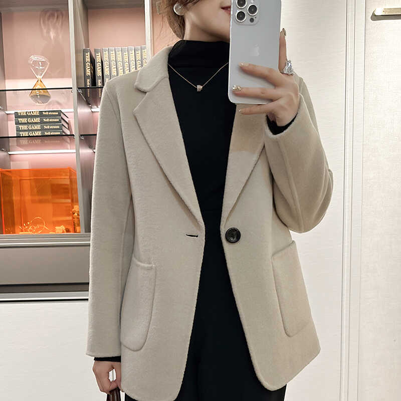 秋冬新款潮流西装外套女士短款羊绒呢修身纯羊毛小个子双面呢大衣