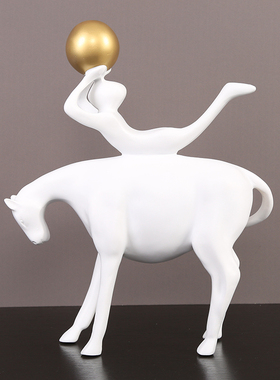 现代简约牧马人物雕塑树脂摆件样板间客厅书房软装饰极简轻奢摆设