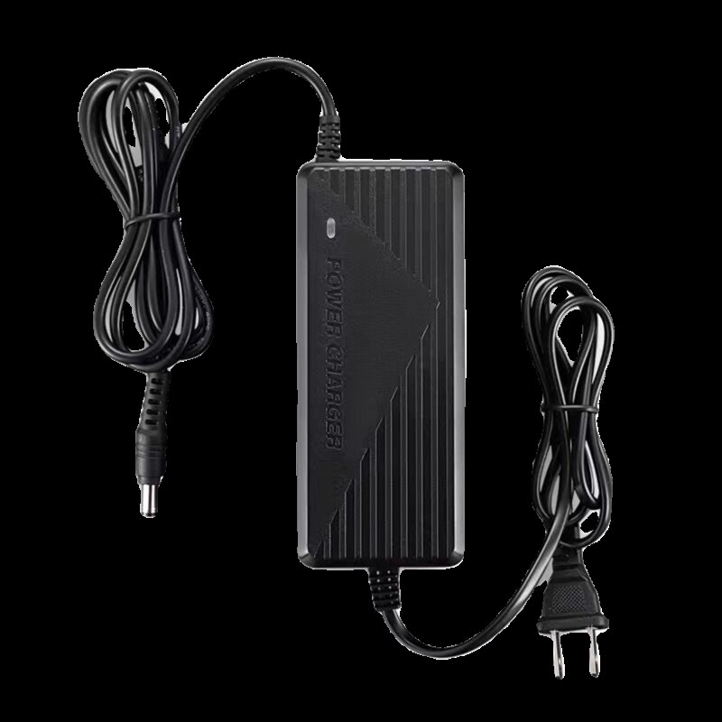 12.6V5A锂电池充电器12V锂电瓶18650聚合物80A100AH电源线充电线