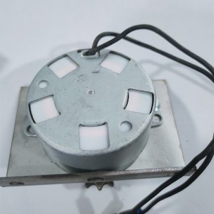 迷你烤香肠机专用配件220伏小电机整套慢速交流小马达带齿轮和架