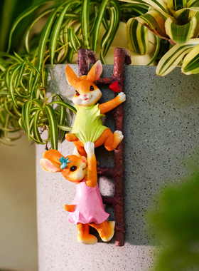 可爱兔子摆件动物爬梯子花盆挂件花园庭院壁挂幼儿园造景鱼缸装饰