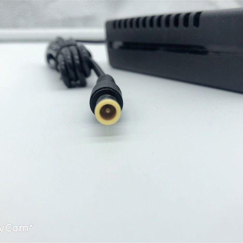 优源UNIFIVE 15V 1000mA 开关 电源适配器UI315-15圆口带针
