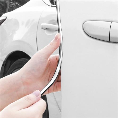 车门防撞条 汽车门边防擦防刮贴 亮面保护贴胶条通用装饰用品大全