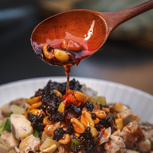 冷吃兔肉兔丁自贡特产麻辣卤凉菜