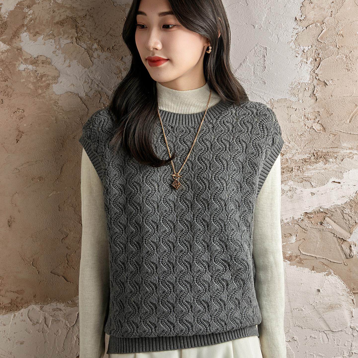 MONLOUVE勾花镂空纯线针织马甲女加厚坎肩背心叠穿无袖内搭毛衣上