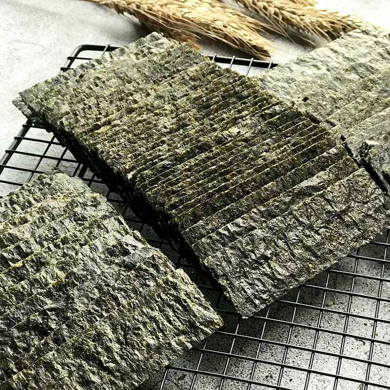 芝麻夹心海苔脆即食紫菜夹心脆片海味拌饭孕妇儿童零食网红大包装