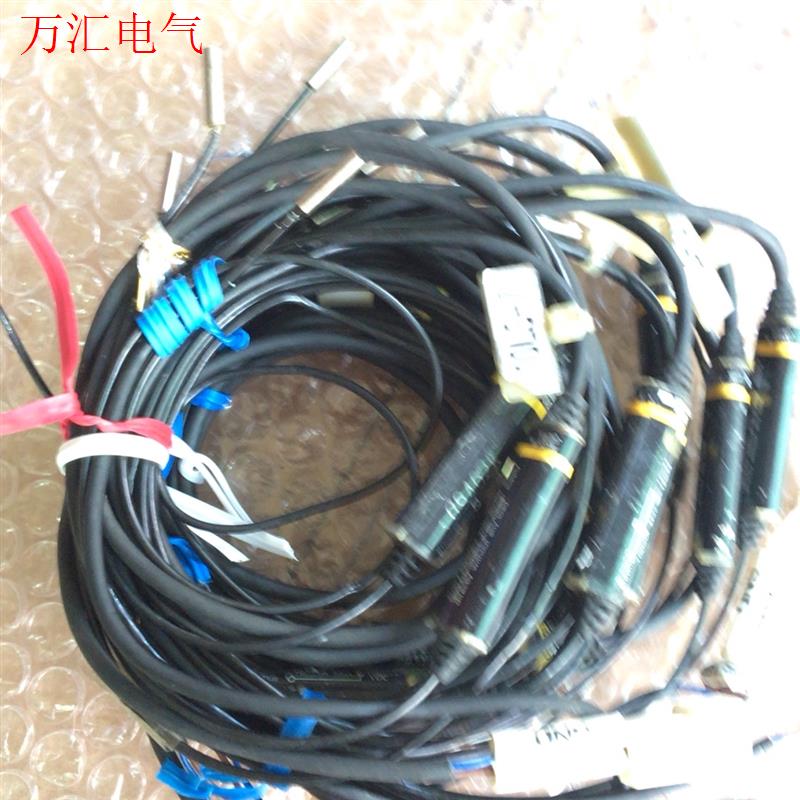欧姆龙E2EC-CR8D1/CR8D2/C3D1/C1RR5(议价)
