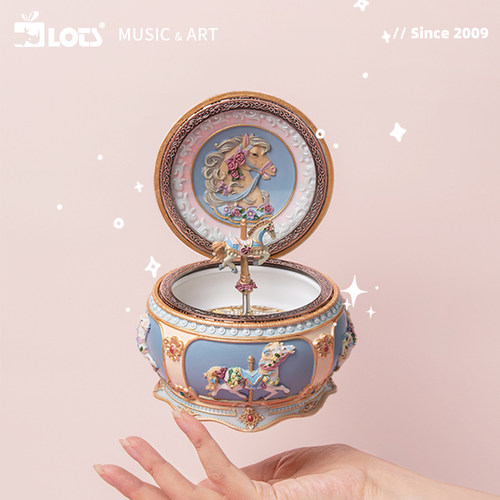 LOTS旋转木马音乐盒生日礼物女生
