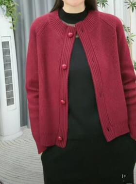 MONLOUVE极简风红色针织开衫女圆领纽扣外搭宽松显瘦洋气毛衣2025