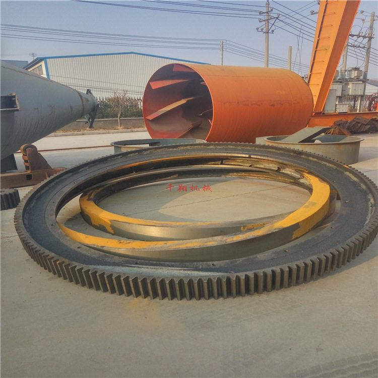 矿粉煤泥烘干机滚圈配件 圆筒干燥设备大小拖轮托辊来图定制