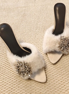 法式绝美水钻扣高跟鞋女2026春秋款一字半拖外穿保暖毛毛高跟拖鞋