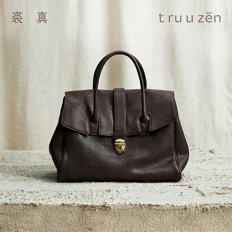 裘真手提公文包女士高级感真皮复古商务大容量通勤包植鞣牛皮包包