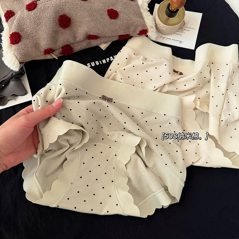 内裤女甜美波点无痕中腰抗菌莫代尔裆可爱女生透气少女三角裤春夏,女士内衣/男士内衣/家居服,女三角裤,淘宝优惠券,粉丝福利购,淘宝优惠卷