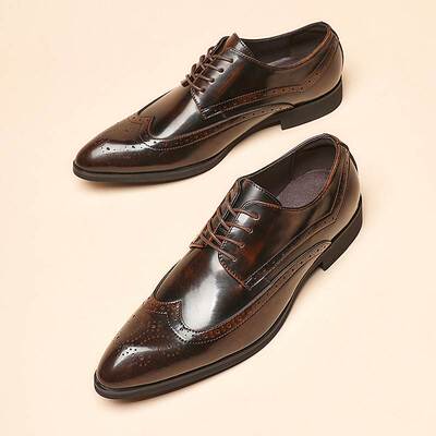 Men Patent Brogue Dress Shoes Classic Business Formal Shoes