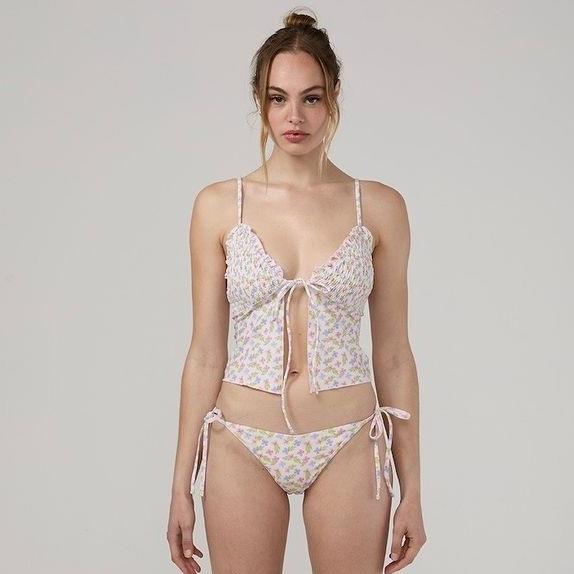 厂家新款日系比基尼性感小胸聚拢小清新碎花分体泳衣女bikini