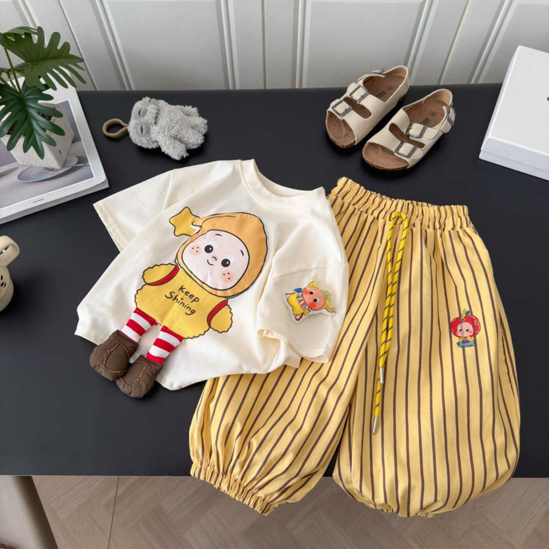 男女童纯棉立体星星人卡通t恤套装2026新款中小儿童洋气短袖长裤