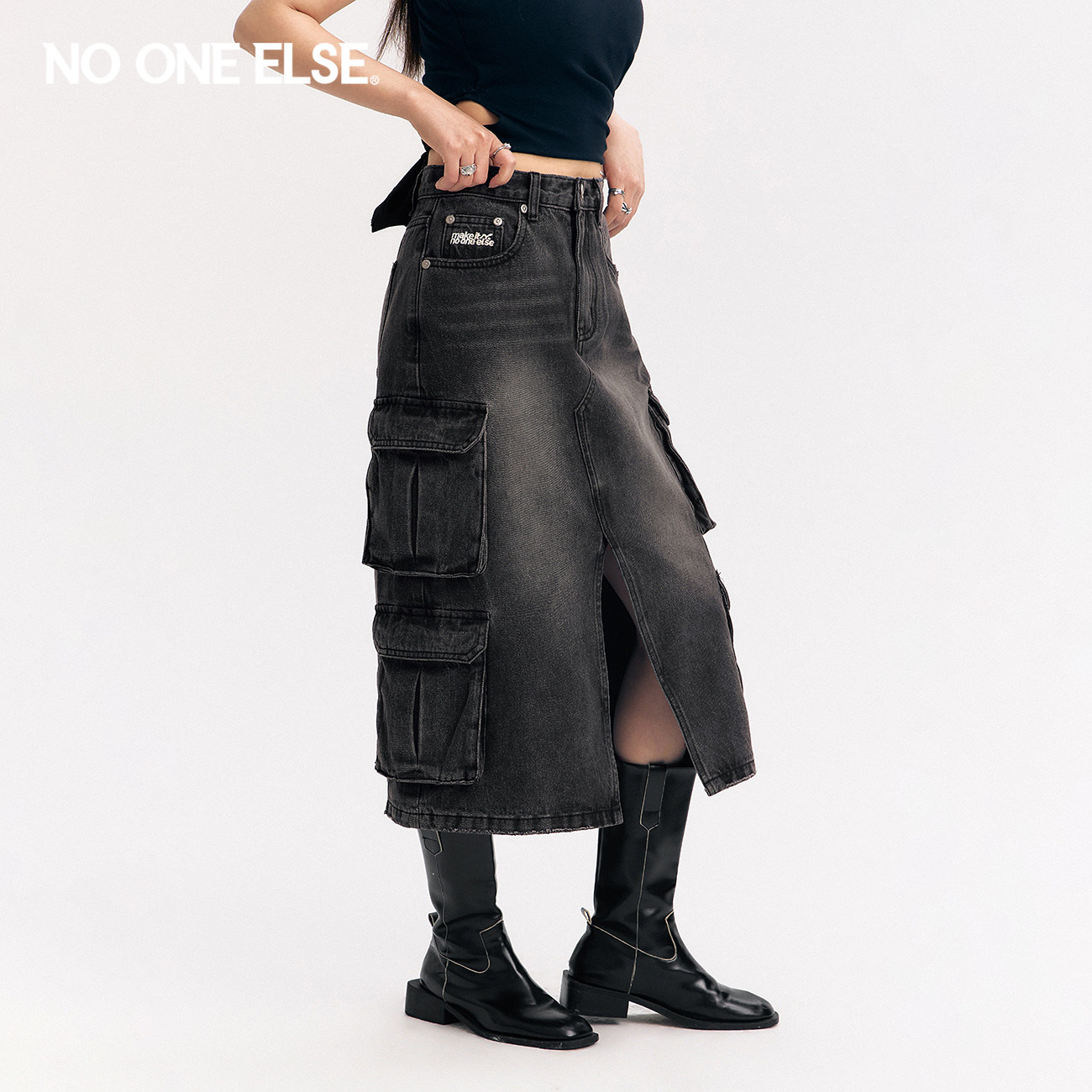 NO ONE ELSE字母刺绣牛仔半身裙女士2026夏季新款口袋开衩长裙子