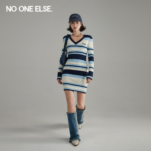 NOONEELSE条纹针织连衣裙