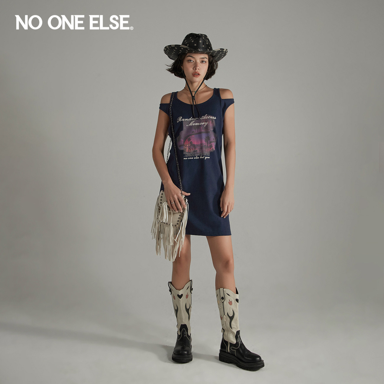 NO ONE ELSE印花背心连衣裙女士2026年夏季新款假两件露肩短裙子