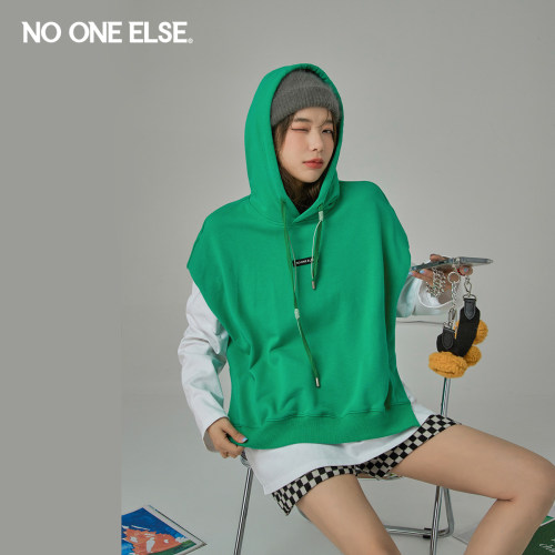 NOONEELSE连帽印花马甲