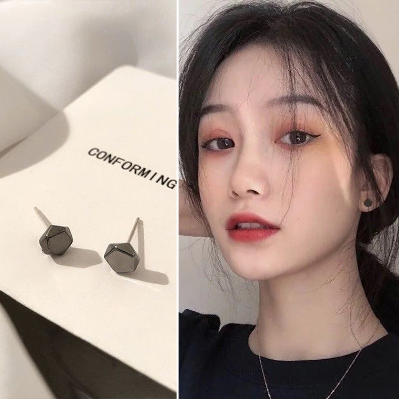 几何少女风设计感睡觉不用摘耳环