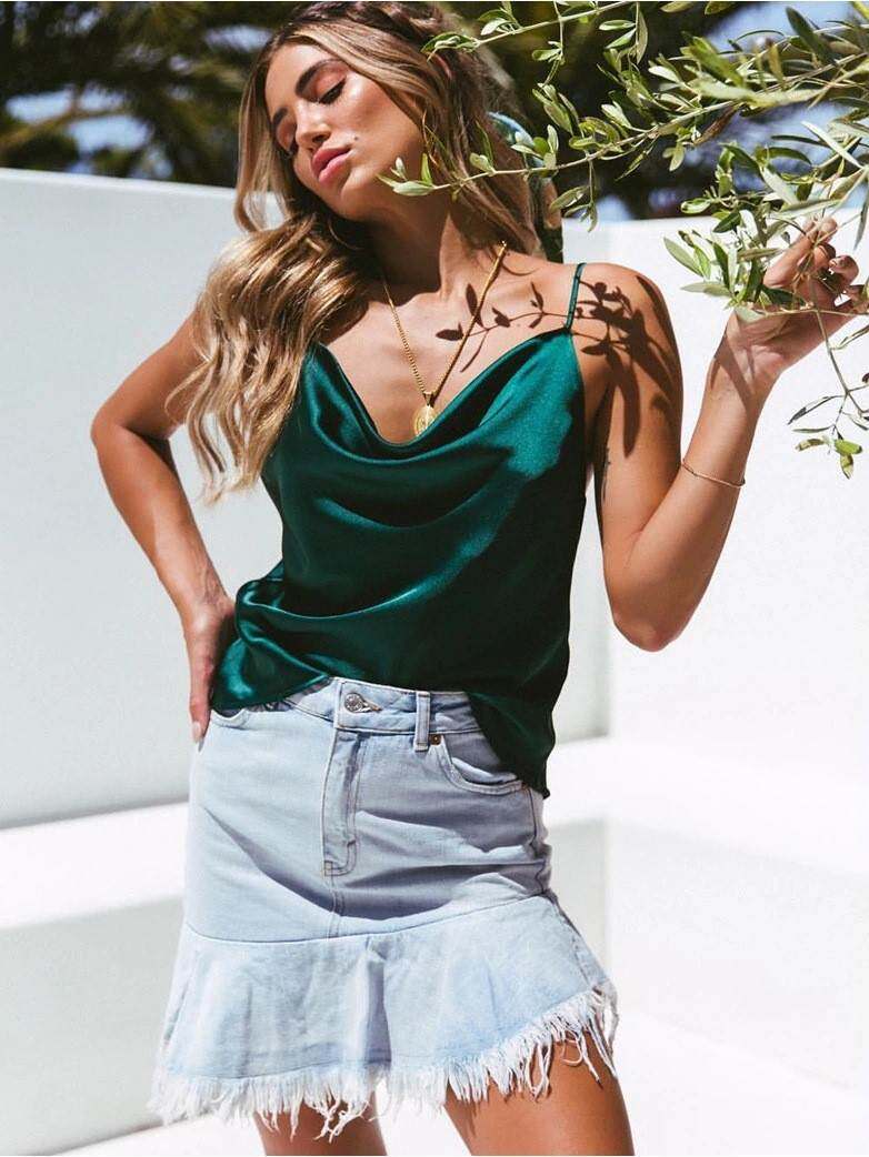 买一送一 女装纯色吊带小背心打底雪纺衫上衣女装Ladies camisole