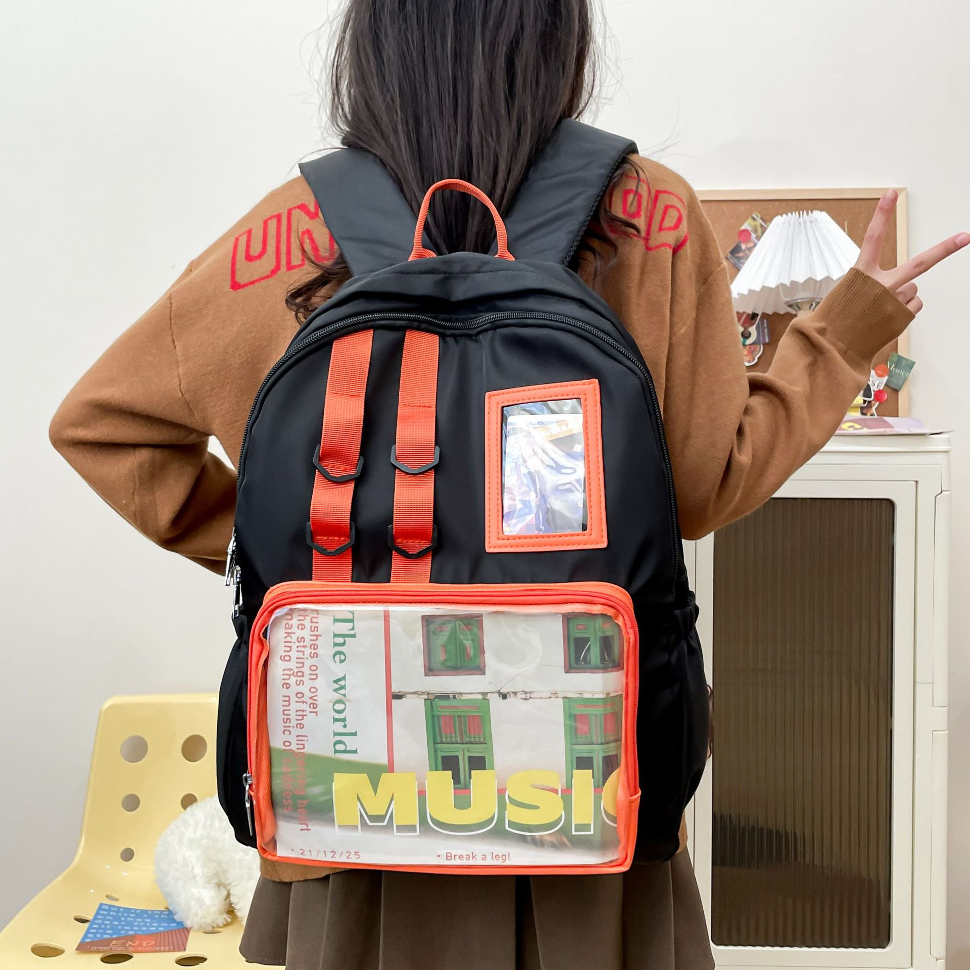 日系痛包透明吧唧双肩包小学