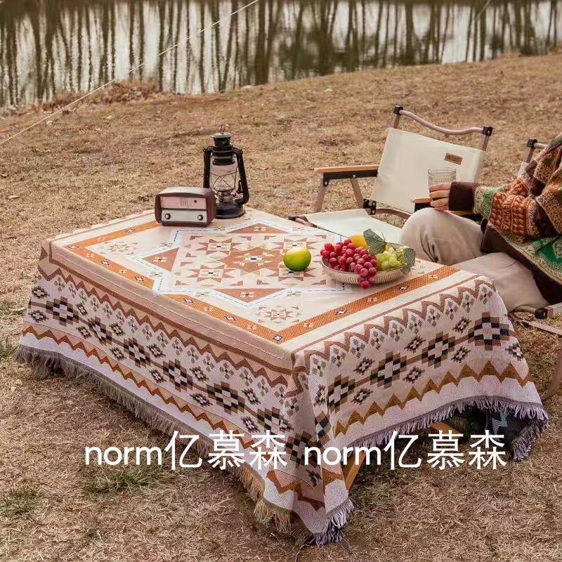 民族风便携垫子蓝色花纹防水晒