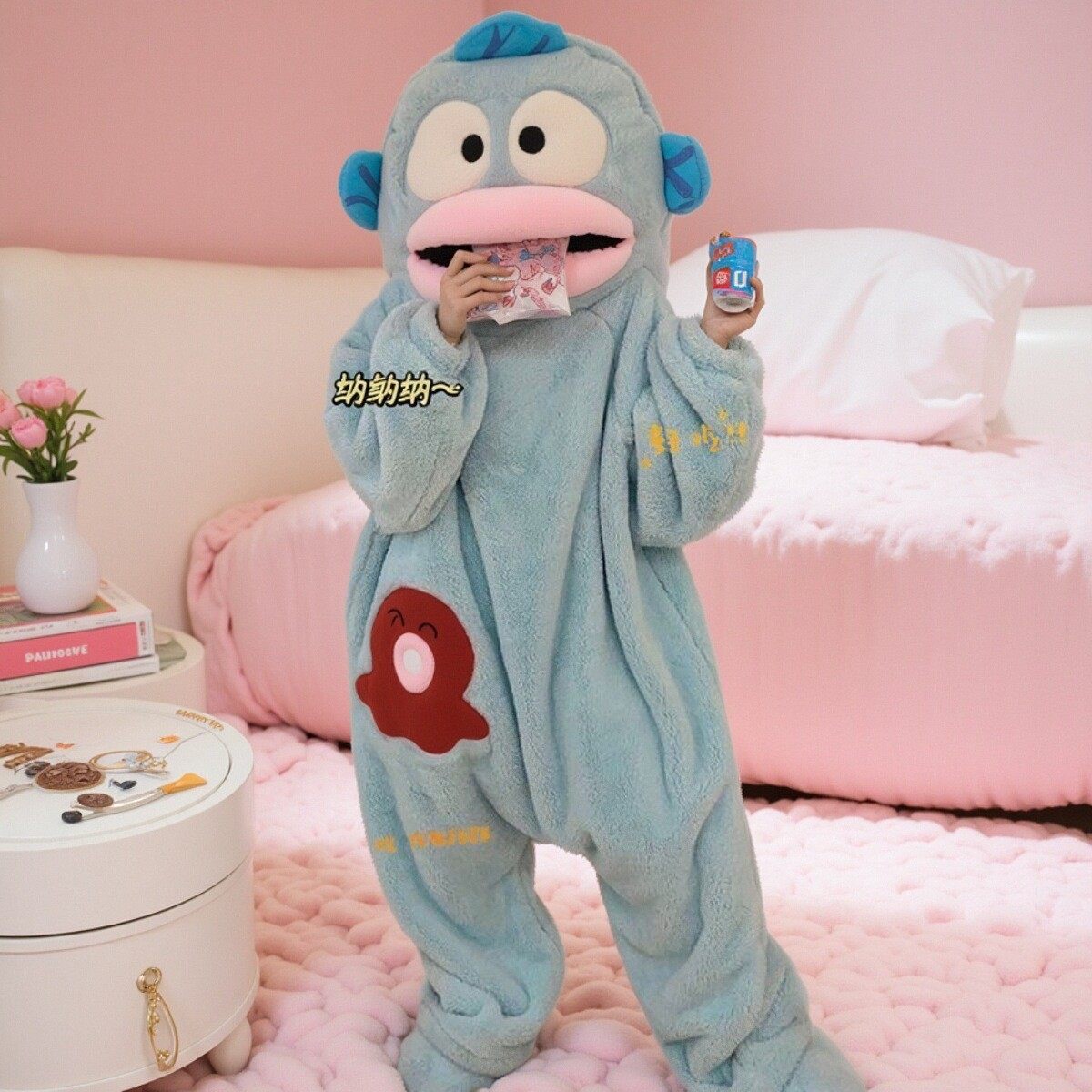 丑鱼睡衣小孩丑鱼睡衣连体珊瑚绒加厚大尺码保暖秋冬季大嘴鱼搞怪