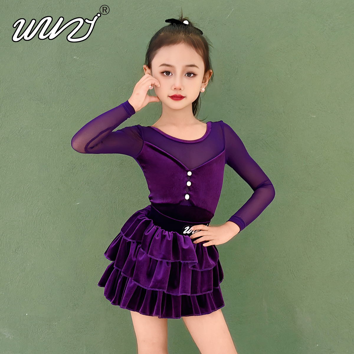 拉丁舞服女童秋冬款2026新款拉丁舞服小女孩拉丁舞服精致拉丁舞服