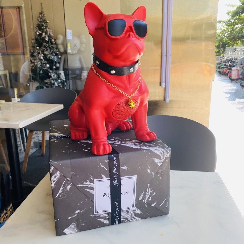 法斗牛犬蓝牙音箱重低音炮创意七夕生日礼物送男朋友店铺音响摆件