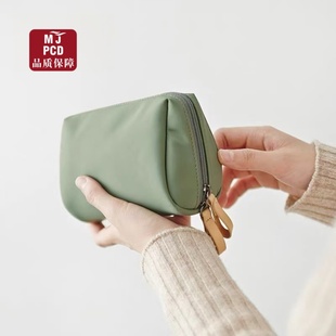 日本化妆包2025女ins风化妆袋便携迷你旅行随身大容量分区收纳包