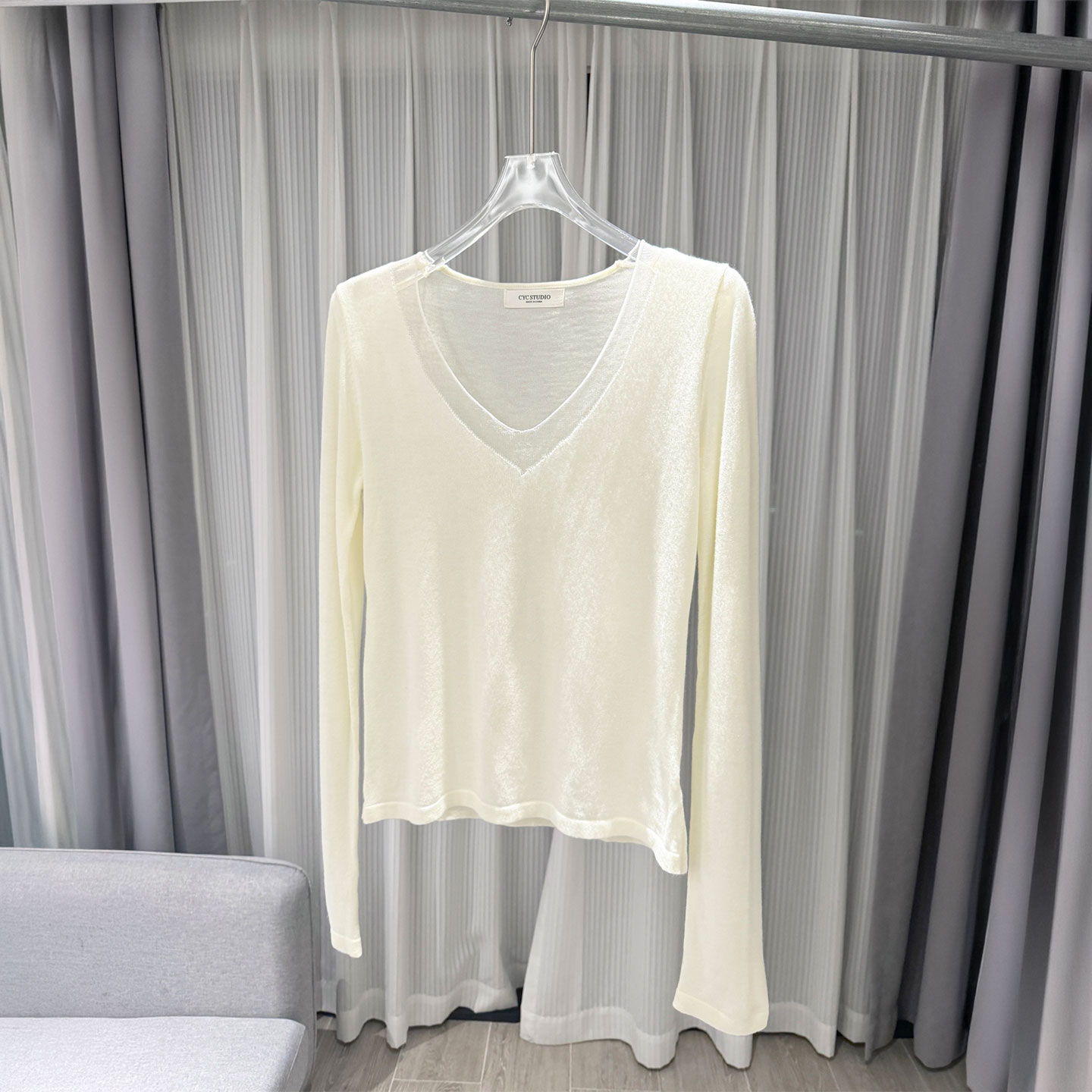 MBS.欧洲站新款深圳南油气质长袖针织打底衫V领简约气质百搭上衣