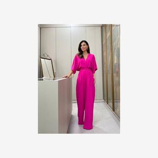 neck Bat Sleeve V领蝙蝠袖 Lace Jumpsuit 露背系带连体裤