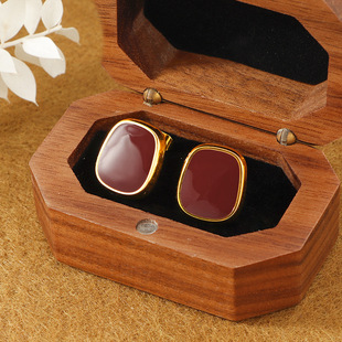 法式复古酒红几何耳钉2024夏天爆款轻奢气质耳钉夸张高级感耳钉女