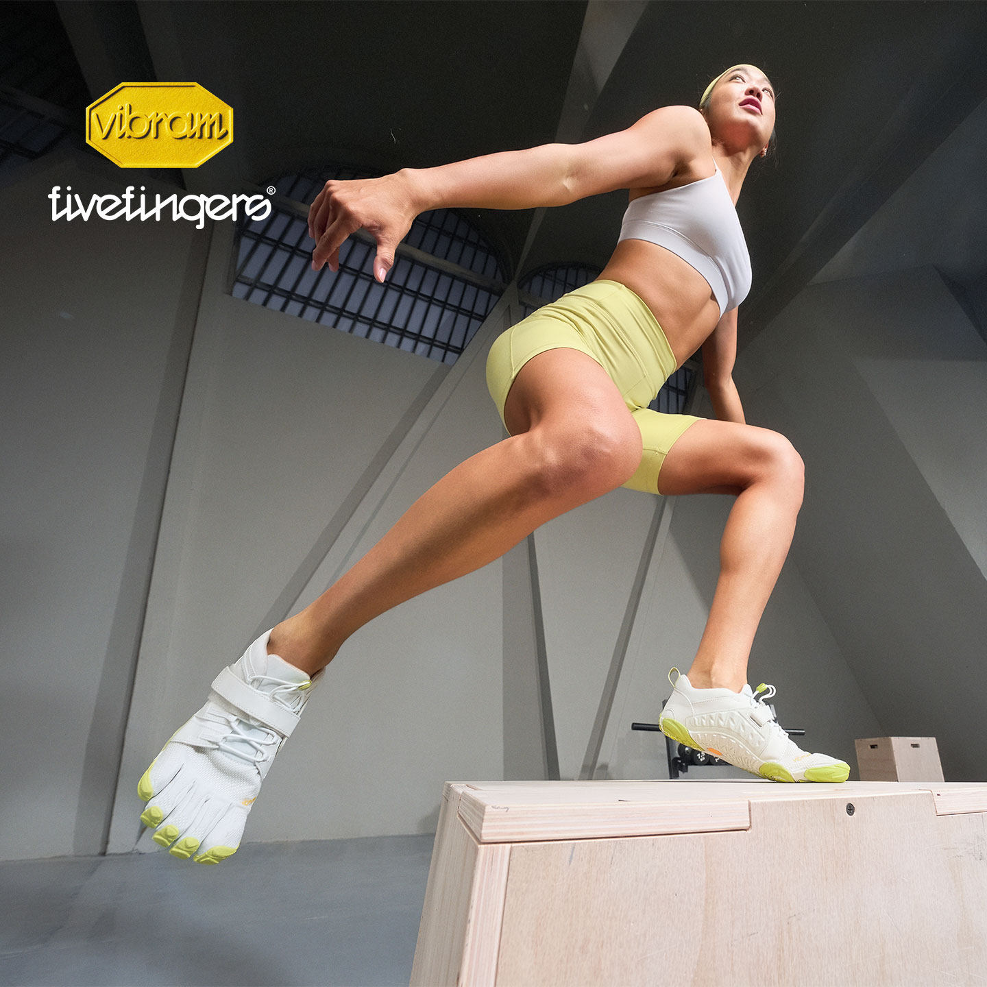 Vibram五指鞋25年新款女室内综合训练健身赤足感跑步运动鞋VTRAIN