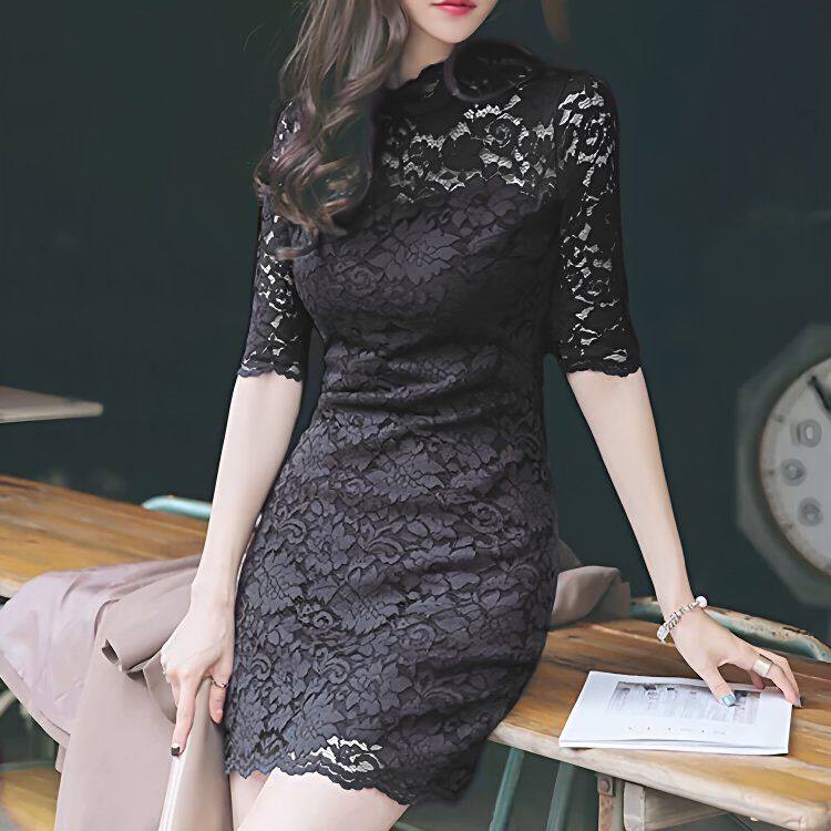 蕾丝连衣裙女2024春秋新款收腰显瘦气质名媛中长款纯色复古包臀裙