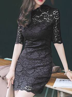 蕾丝连衣裙女2024春秋新款收腰显瘦气质名媛中长款纯色复古包臀裙